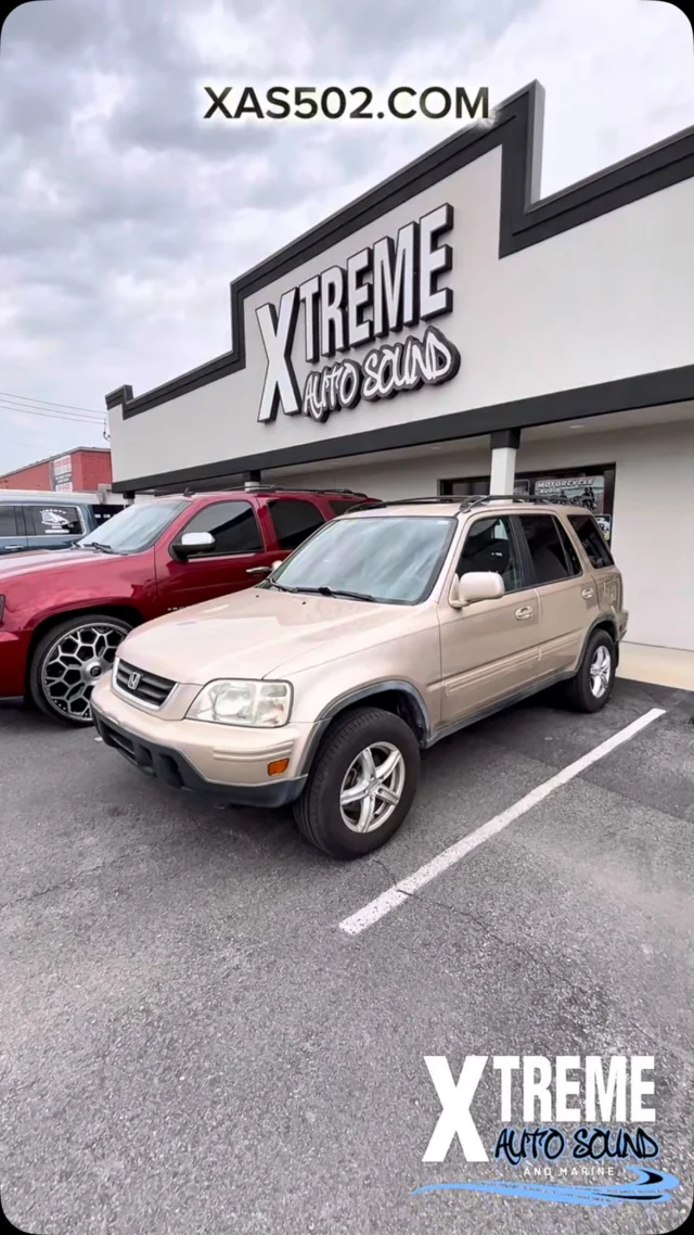 2000 Honda CRV completed for TheFirstCarPtoject.com
Installation of Kenwood stereo, Kenwood Excelon speakers and a backup camera.
@thefirstcarproject @carsinthecommonwealth @kenwoodusa_official 
#DonationsAreAwesome
@rcr_rivercityrippers
